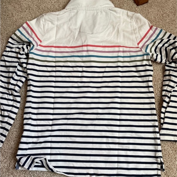 LL Bean button sweatshirt - Picture 2 of 4